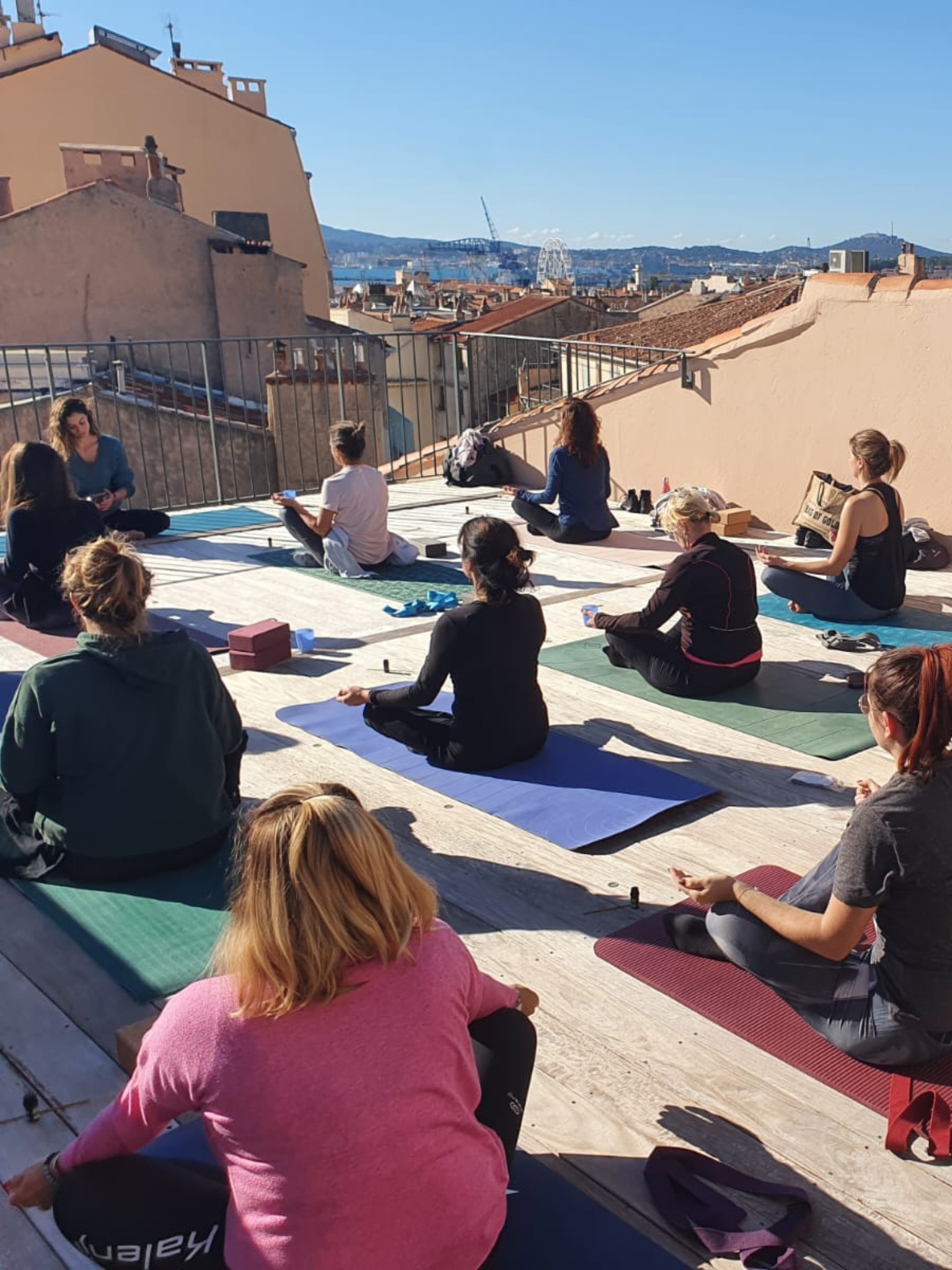 grand-hotel-dauphine-toulon-atelier-yoga-rooftop-2023