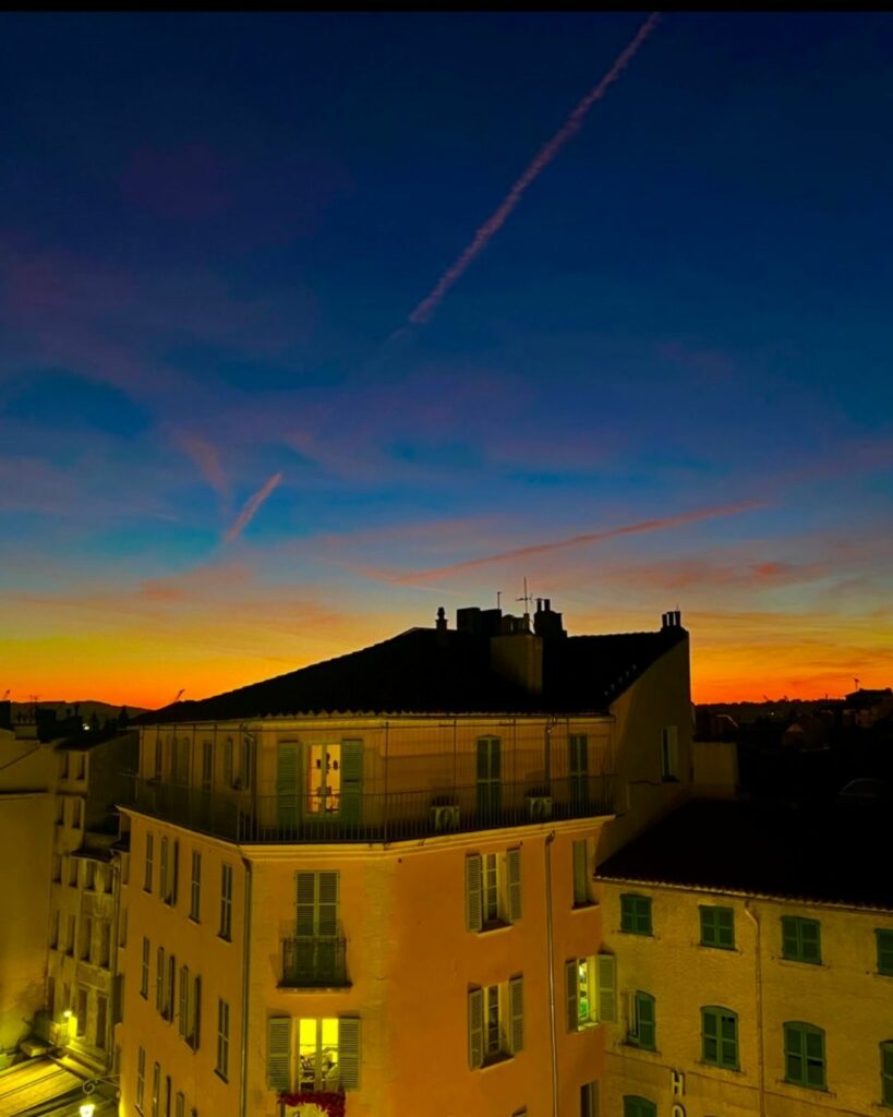 soirees-d-aout-a-toulon-bar-rooftop-grand-hotel-dauphine-soirees-dj-2