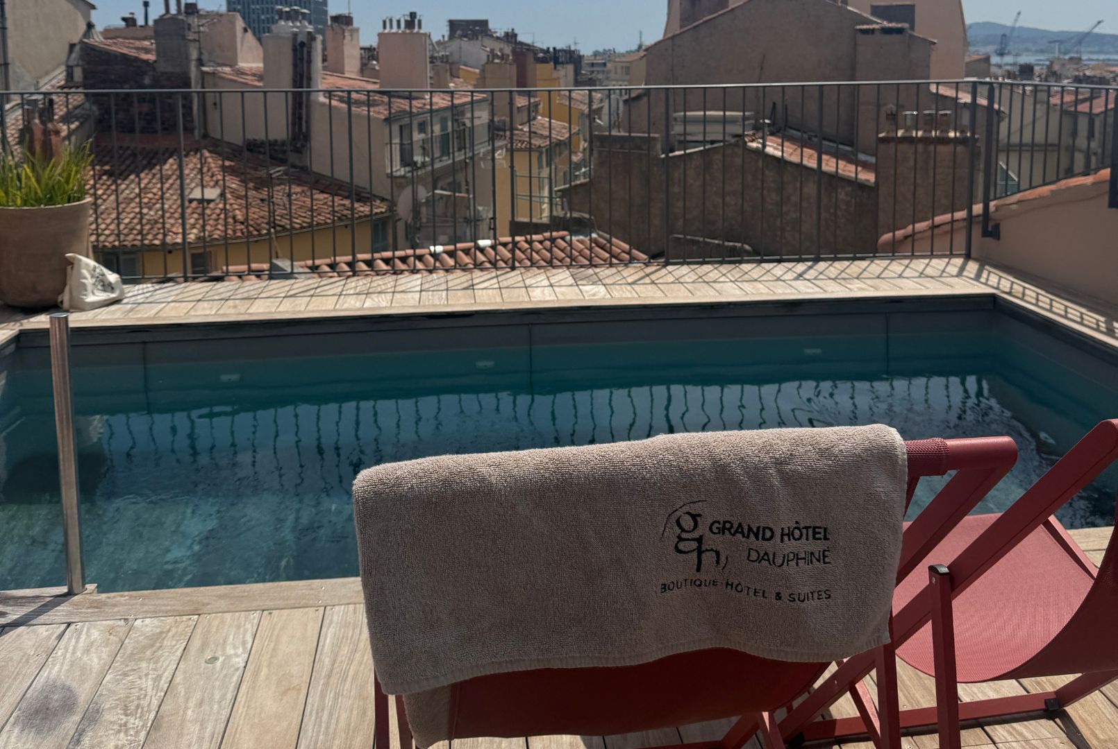 offre-speciale-sauna-piscine-grand-hotel-dauphine