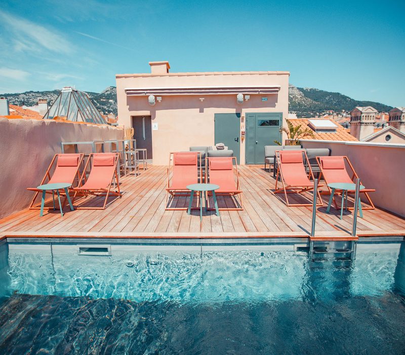 notre-hotel-qui-sommes-nous-grand-hotel-dauphine-toulon-piscine-3-etoile-2025-3